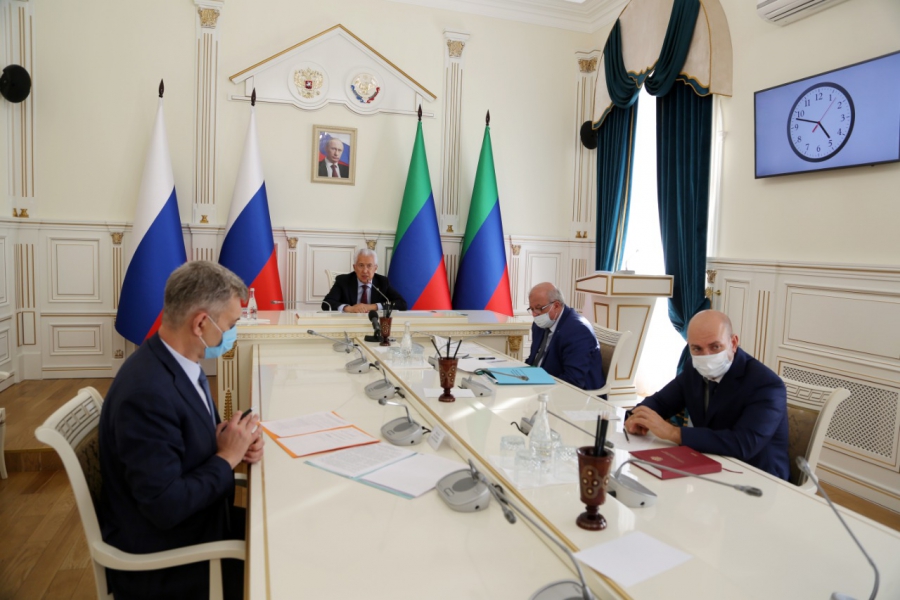 Соблюдение масочного режима обсудили власти Дагестана