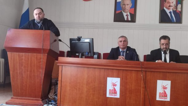 В Тляратинском районе избран председатель контрольно-счетной палаты