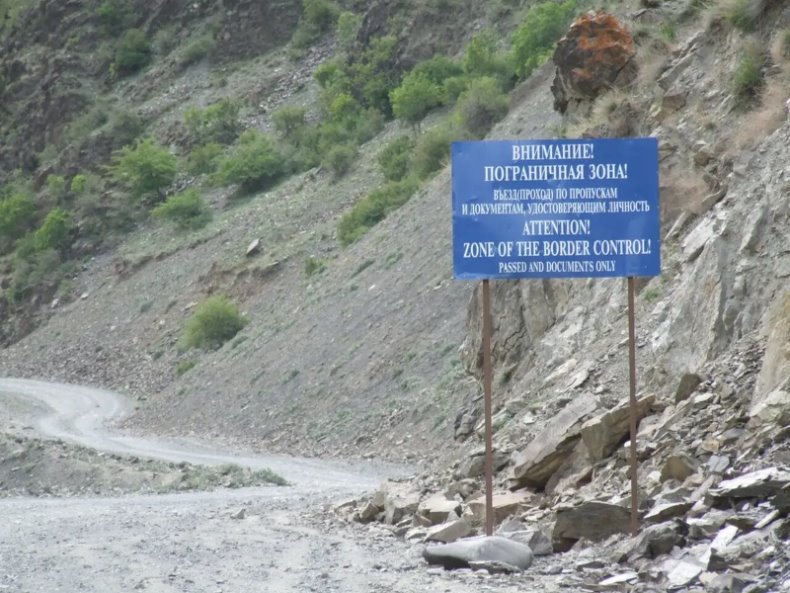 Пограничное управление ФСБ России по Республике Дагестан ПРЕСС-СЛУЖБА _____________________________________________________ 368302, г. Каспийск, ул.